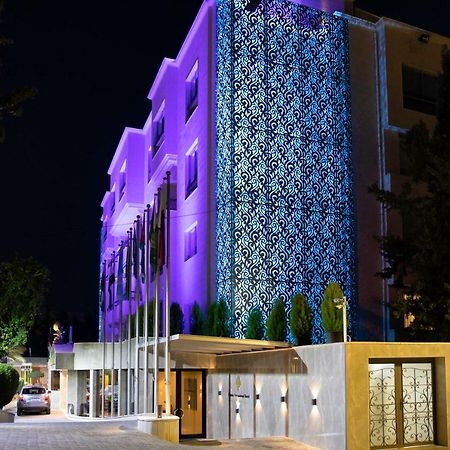 Amman International Hotel Bagian luar foto